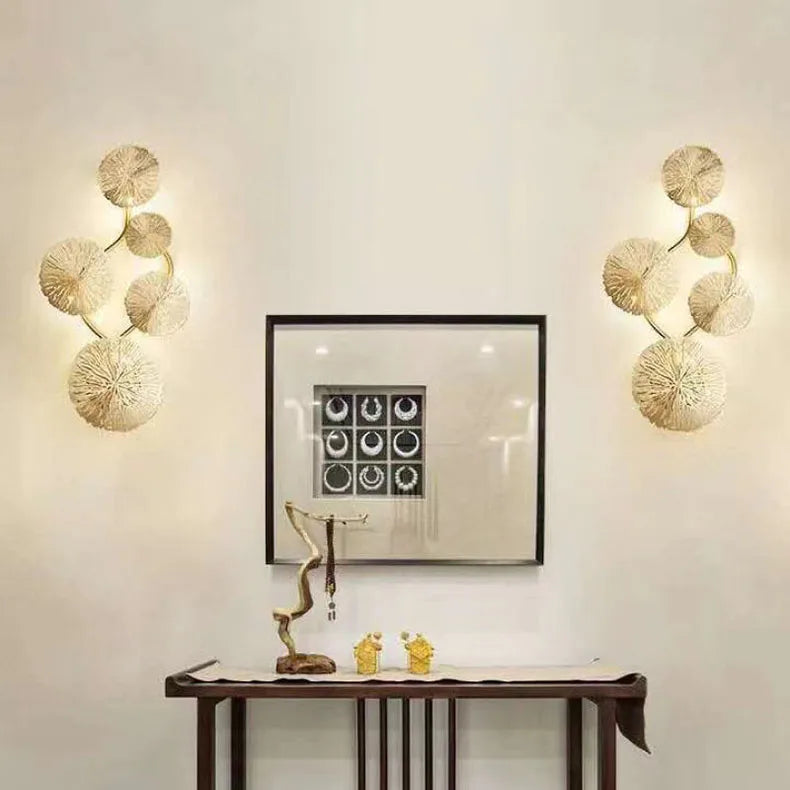 Nordic Creative Leaves Iron Fashion LED Decor Home Atmosphere Wall Lamp Bedroom Study Foyer Dining Room Lighting Fixtures