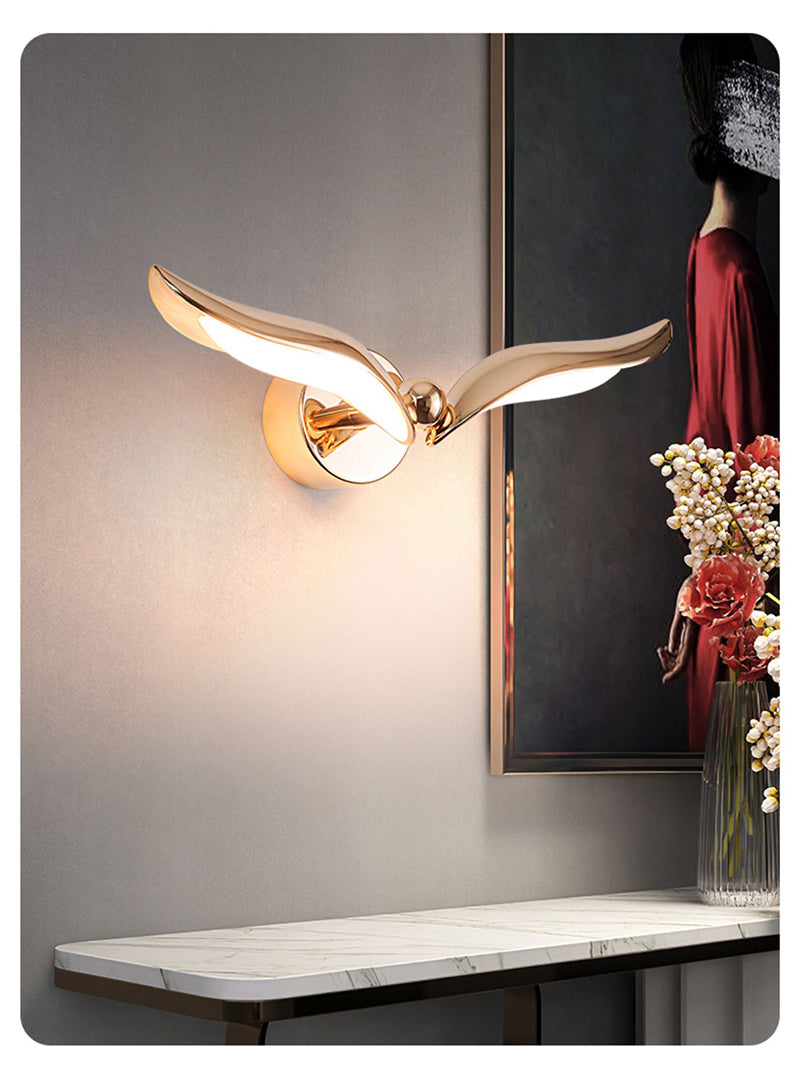 Designer's Creative New Chinese Light Luxury Seagull LED Wall Lamp Gold Living Room Background Bedroom Bedhead Corridor Bar Art