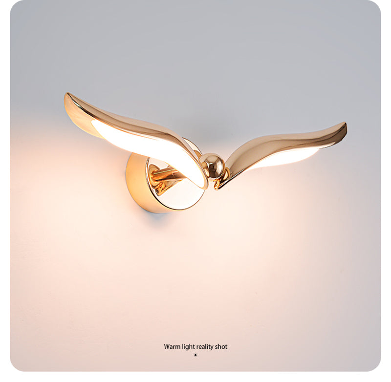 Designer's Creative New Chinese Light Luxury Seagull LED Wall Lamp Gold Living Room Background Bedroom Bedhead Corridor Bar Art